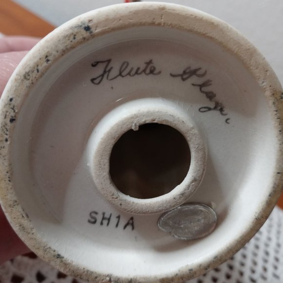 Vintage Napco Figurine Boy Playing Flute - Picture 6 of 7